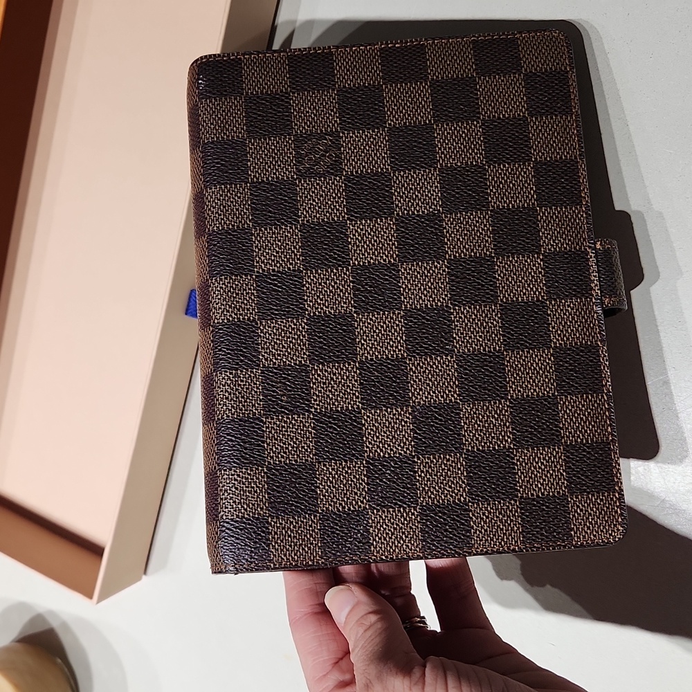 Louis Vuitton Checkered Brown and Black Planner - Picture 7 of 10